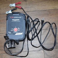 Schumacher Battery Trickle Charger Tender Maintain 8 Amp
