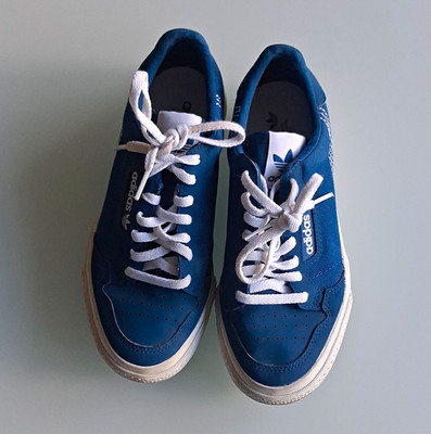 adidas Kinder Sneaker Low Top blau/weiß EU 34 UK 3 Schnürung EG0511