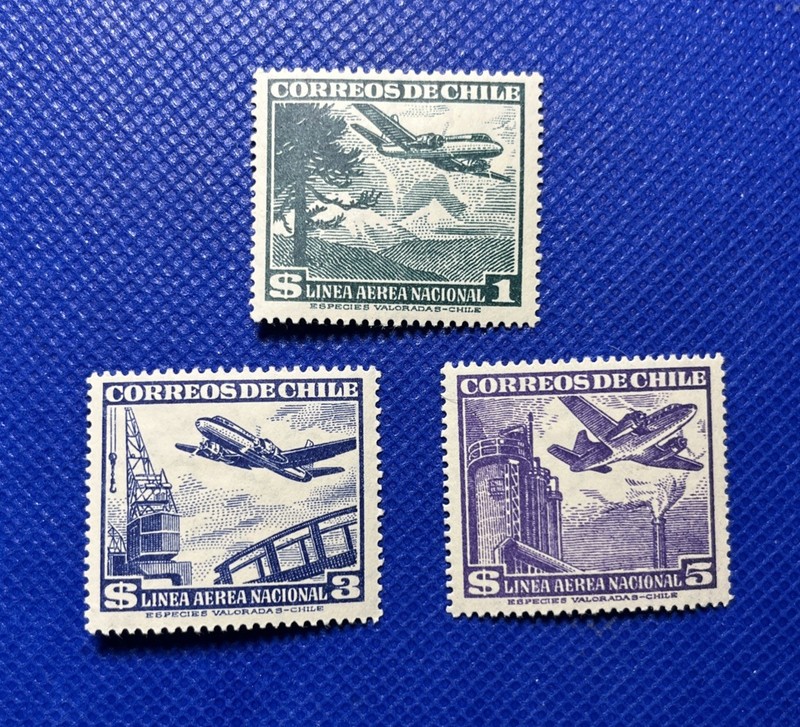 3 Chile Airmail Stamps , MLH , 1950 , Series : Airplanes