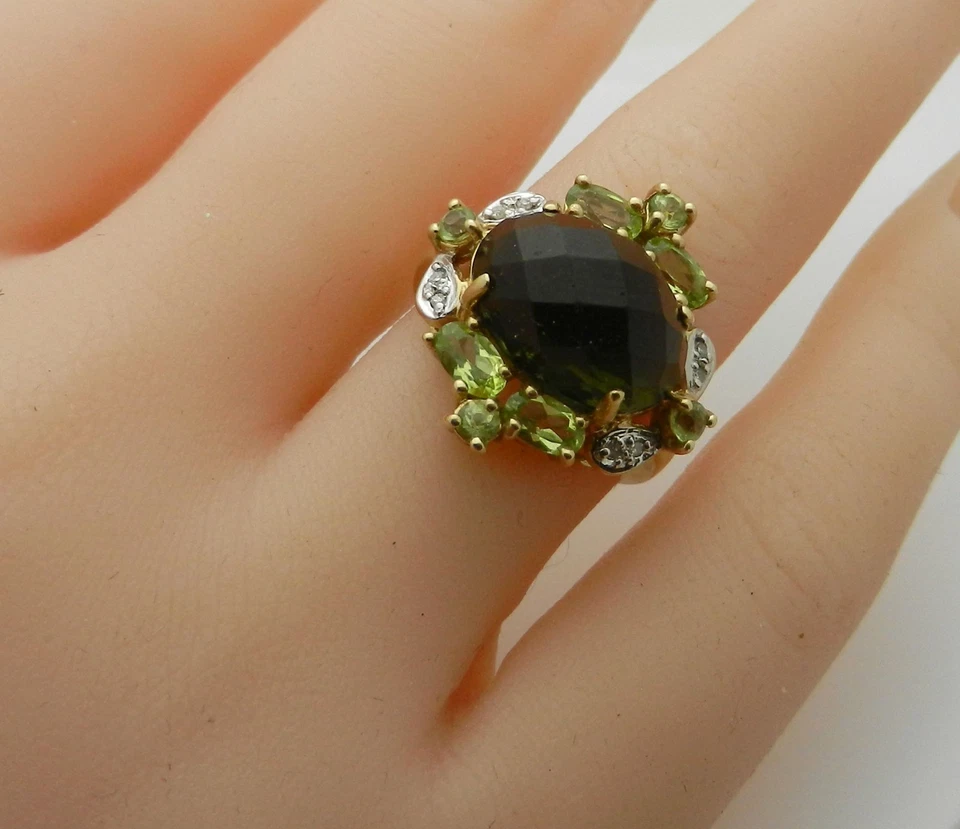 Anillo con racimo de piedras preciosas y diamantes verdes en oro macizo de 14k, 5,4 gr, tamaño 5,75 Foto 2 de 4