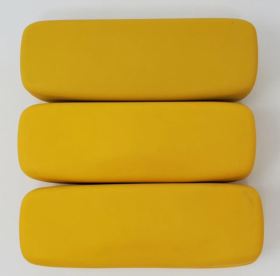 Gafas de sol/gafas de sol Ray-Ban de colección estuche rígido dorado forro de fieltro rojo Nuevo de Lote Antiguo Foto 4 de 4