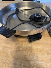 Faberware Skillet 12inch Model 322 Comes With Lid.