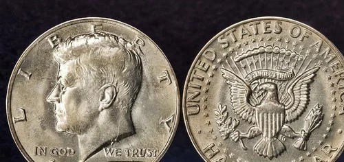 1970 D KENNEDY HALF DOLLAR UNCIRCULATED.