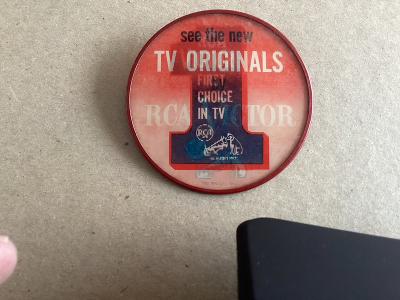 Vtg 1950’s RCA Victor TV Original Advertisement Flicker Effect Pin Pinback
