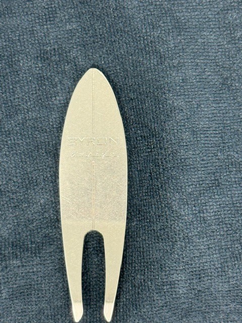 Byron Morgan Turf's Up II Surfboard Divot Tool