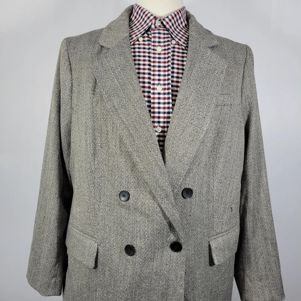 Abrigo Blazer Deportivo H&M Para Hombre Doble Pecho Gris Espiga Cuatro Botones Talla XL Foto 2 de 4