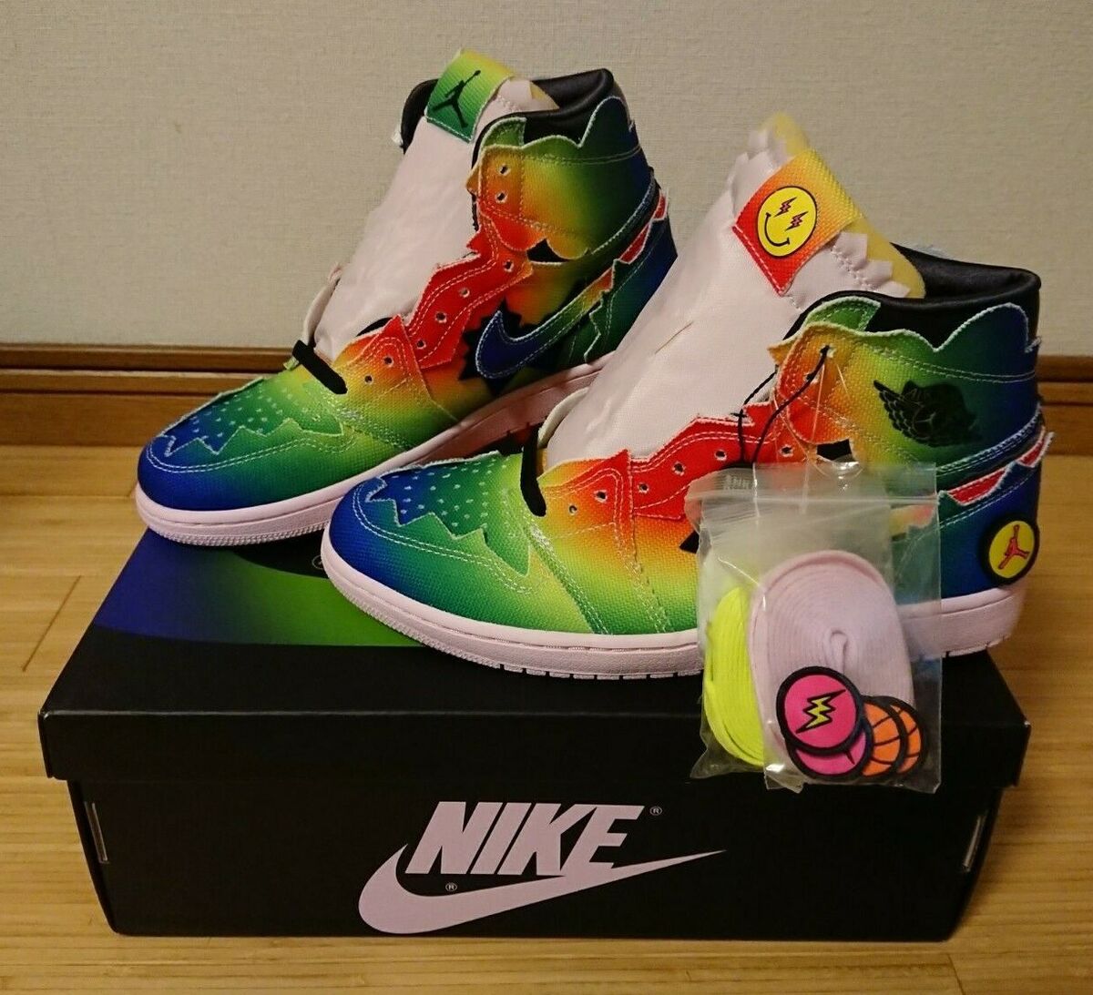 Nike x J Balvin Air Jordan 1 High Rainbow DC3481-900 US 7 Nike x J Balvin Air Jordan 1 High Rainbow DC3481-900 US 7