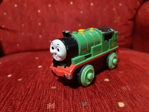 motorised wooden thomas trains