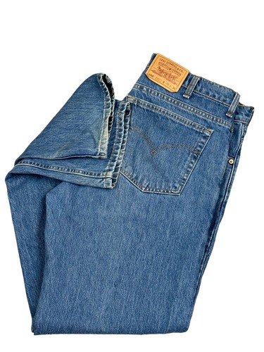 Made in Canada Levis 550 Blue Jeans 38x34 Relaxed Fit Tapered Leg Red Tab - Picture 2 of 13