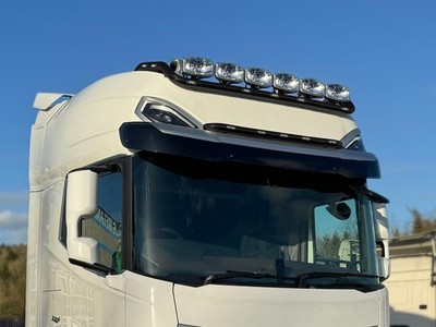 Schwarze Visierleiste + LEDs passend für DAF XF XG XG + LKW Edelstahl Lichtleiste Zubehör