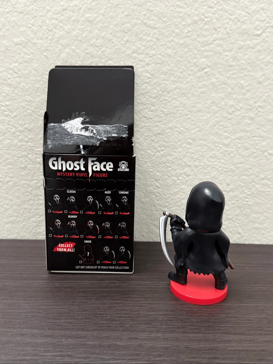 CultureFly Scream Ghost Face Mystery Vinyl Figure - Classic Style