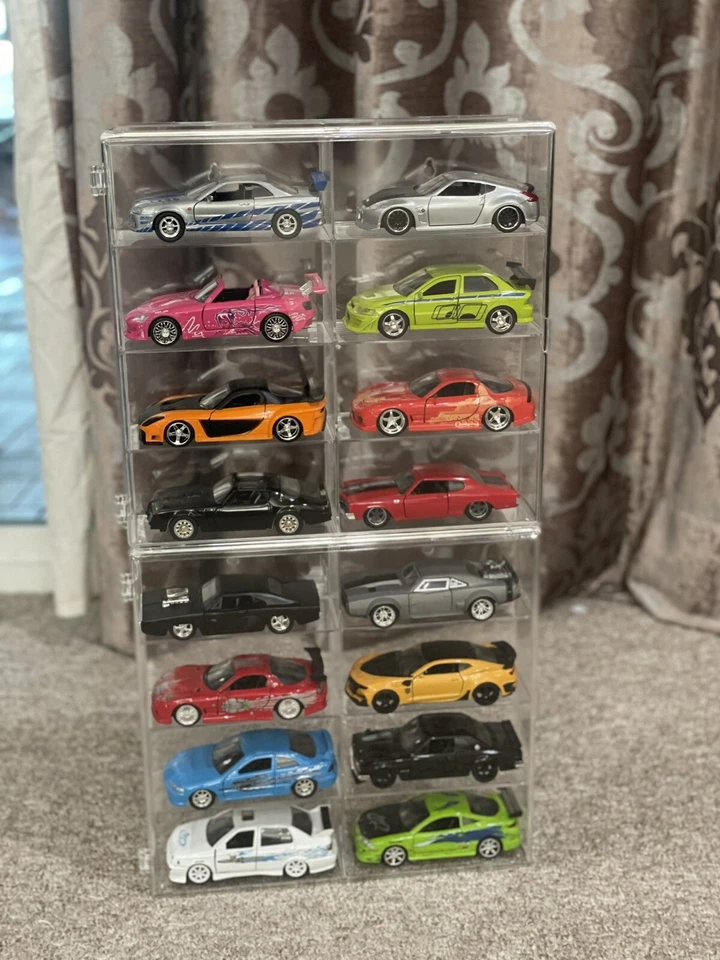 1/32 Acrylic Diecast 8 Car Display Case With Locking Latch, Stackable Hanged. - Image 4 of 4