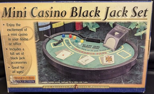 MINI CASINO BLACK JACK SET. NEW! All Ages! FREE SHIPPING!
