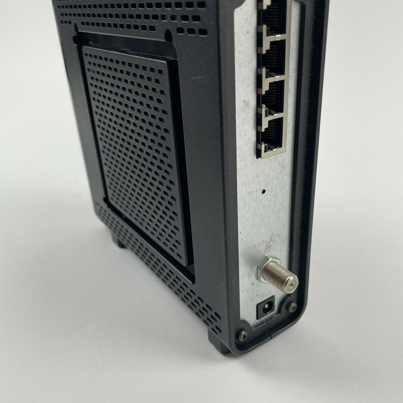 Motorola SBG6580 DOCSIS 3.0 Wireless Cable Modem Router Gateway Comcast