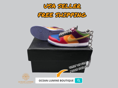 SB Dunk Low 3D Mini Sneaker Keychain, Basketball Sneaker Collectible Box Options