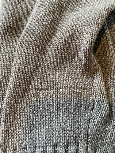 COLUMBIA Boy’s Youth Sweater sz Medium 1/4 Zip Heavy Knit Gray Pullover School - Picture 11 of 11