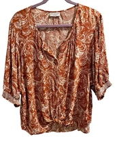 Studio B By Bobeau Womens Paisley Print Blouse With Button Detail & 3/4 Sleeves