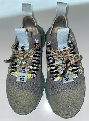 space hippie 01 jade