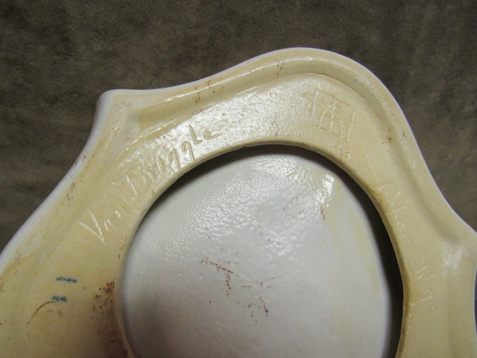 Picture 4 of 5