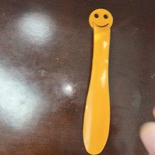 Rare Plastic Shoe Horn 12" Long Interesting Shape