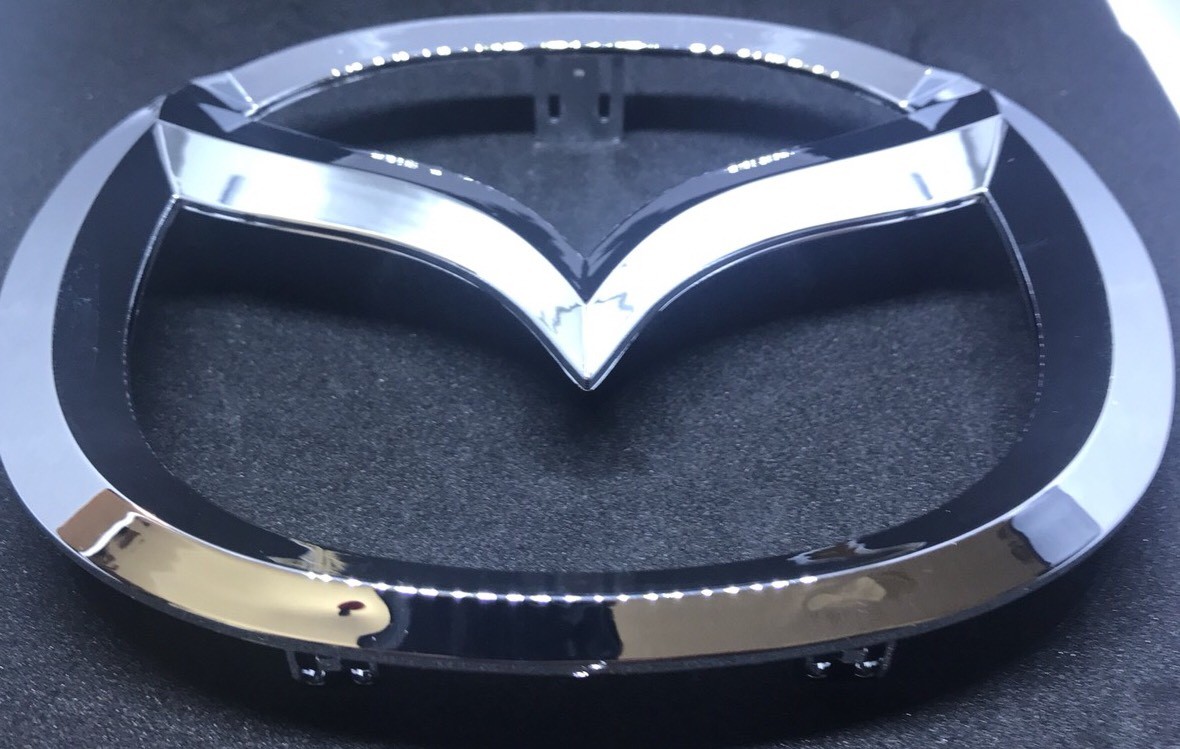 Genuine Front Emblem Ornament 2006-2016 Mazda 2 3 5 6 C235-51-731A