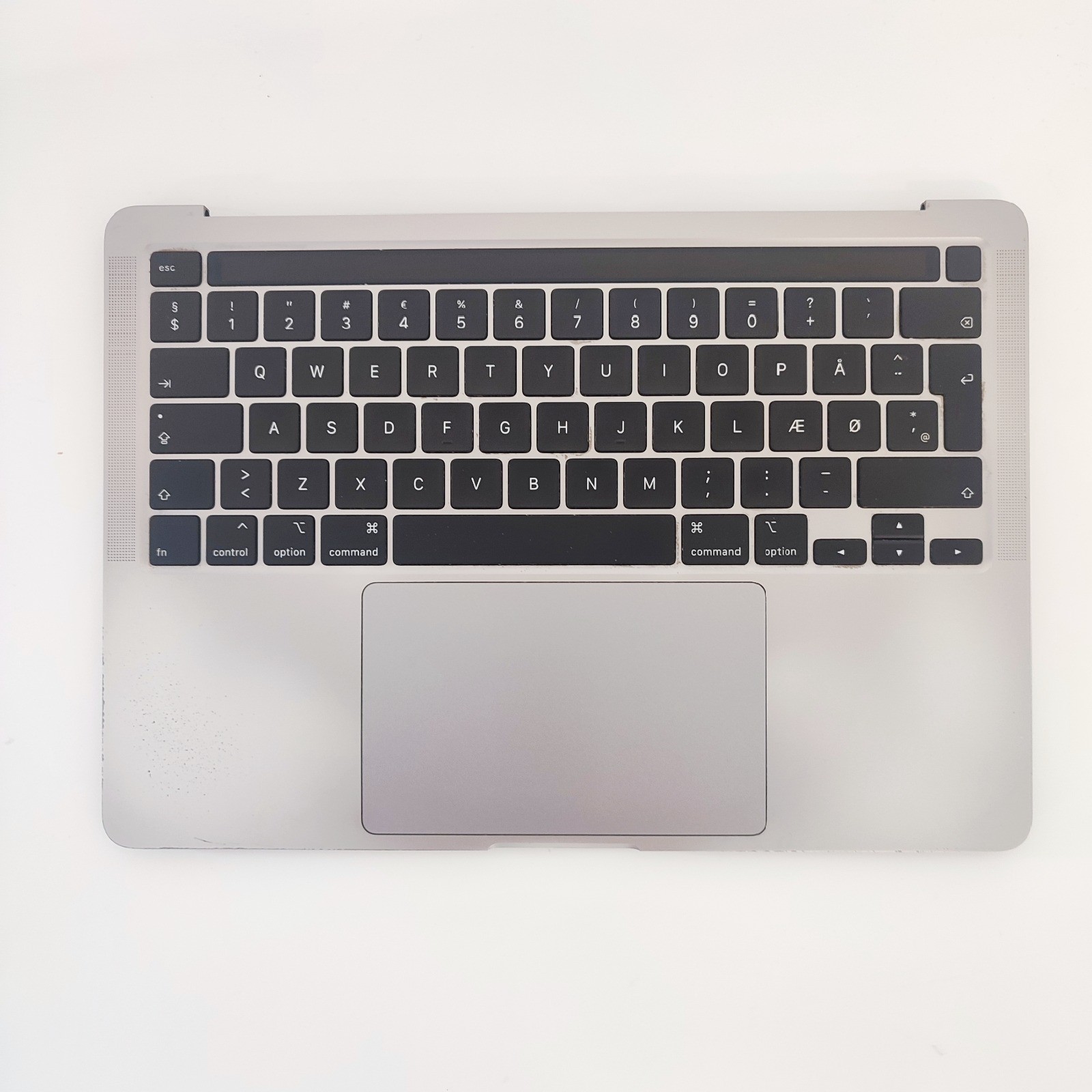 MacBook Pro A2251 (2020) Grigio Siderale PALMREST GRADO C Scandinavo 19