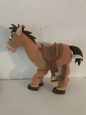 Peluche interactive cheval Pile-Poil DISNEY Toy Story Bullseye bruit de galop