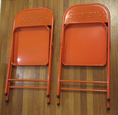 Lot of 2 - Supreme Metal Folding Chair Red FW20 Supreme New York Lot of 2 - Supreme Metal Folding Chair Red FW20 Supreme New York