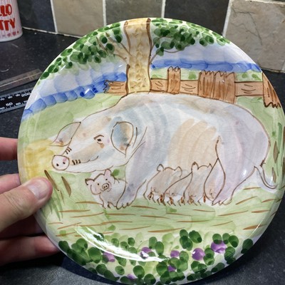 DEKOTELLER 21cm SCHWEIN MIT FERKELN - HANDBEMALT - VINTAGE 