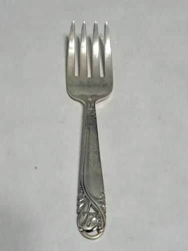 International Sterling Vintage Baby Fork Spring Glory 18 grams