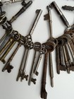 LOT OF 86 VINTAGE Iron and Brass SKELETON & Barrel KEYS All SIZES OLD Marked — photo 3
