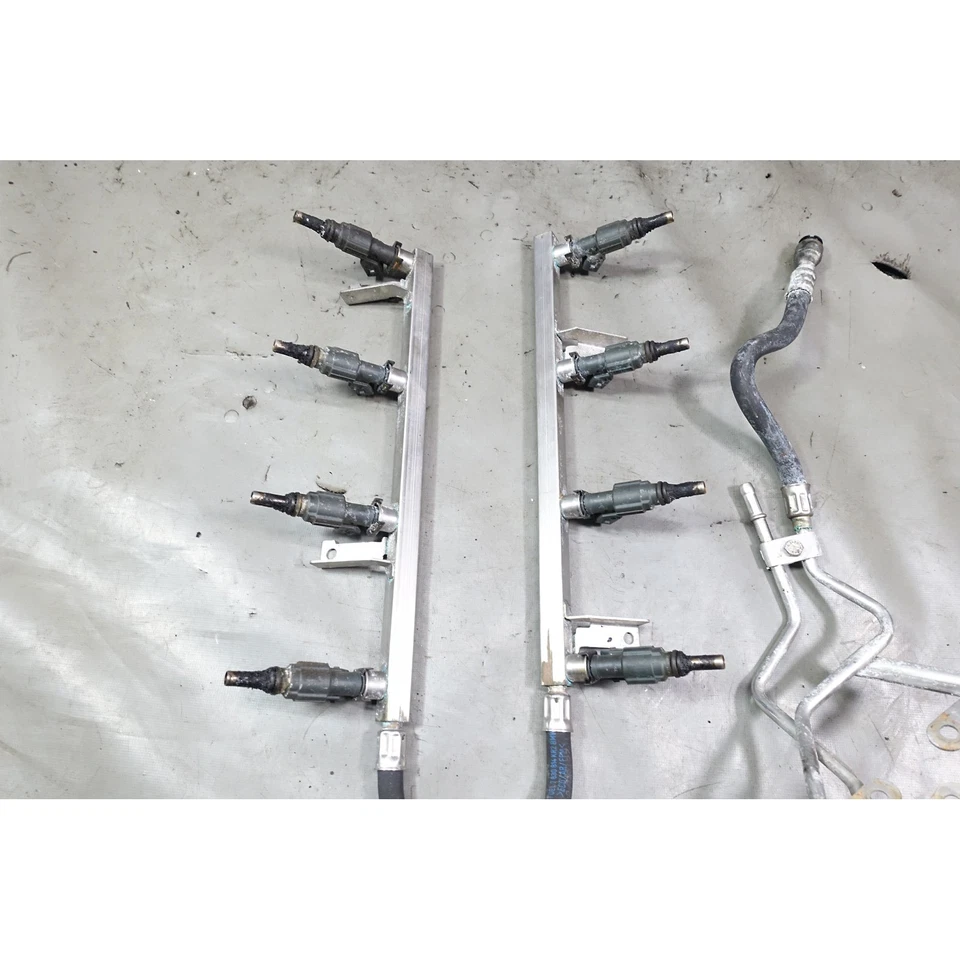 Tubo de riel de combustible BMW E39 M5 Z8 S62 2000-2003 dañado con líneas de inyectores OEM Foto 2 de 4