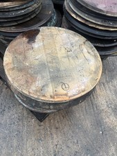..oak barrel lids x 100.