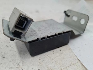 NISSAN PRIMERA P12 Antennenverstärker  25975AV620 2.20 Diesel 102kw 33285774