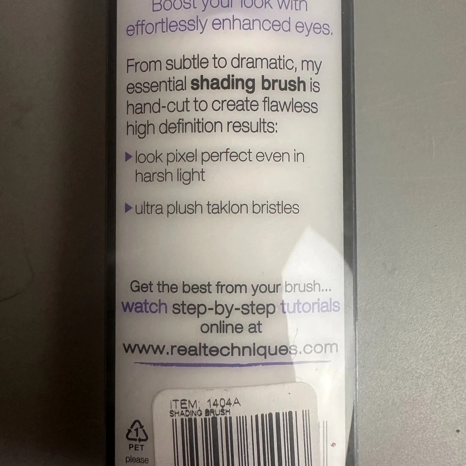 Real Techniques eye shading  Brush purple Sam Chapman  Stage makeup high tech - Image 4 of 4