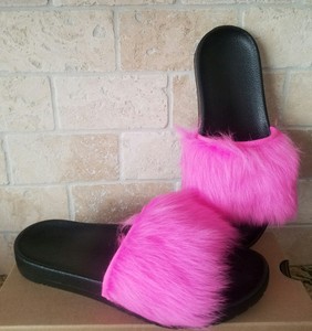 UGG Royale Neon Pink Toscana Fluffie Slide Slippers Sandals Size US 6 Womens | eBay