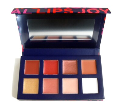 Avon True Color Beautiful Lips Palette