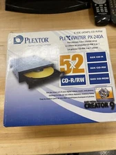 PLEXTOR PX-240A INTERNAL 52x32x52 PLEXWRITER E-IDE CD-RW *NEW*