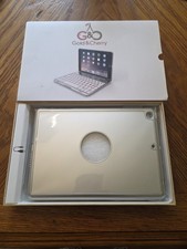 Gold  Cherry F8S Mini Bluetooth Keyboard Case for iPad Mini 4/5   New in Box