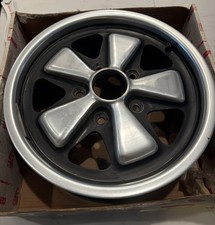 Porsche 911 Oem Fuchs Wheel 6 X 15  911 361 020 10 Woriginal Box 6jx15 74-77