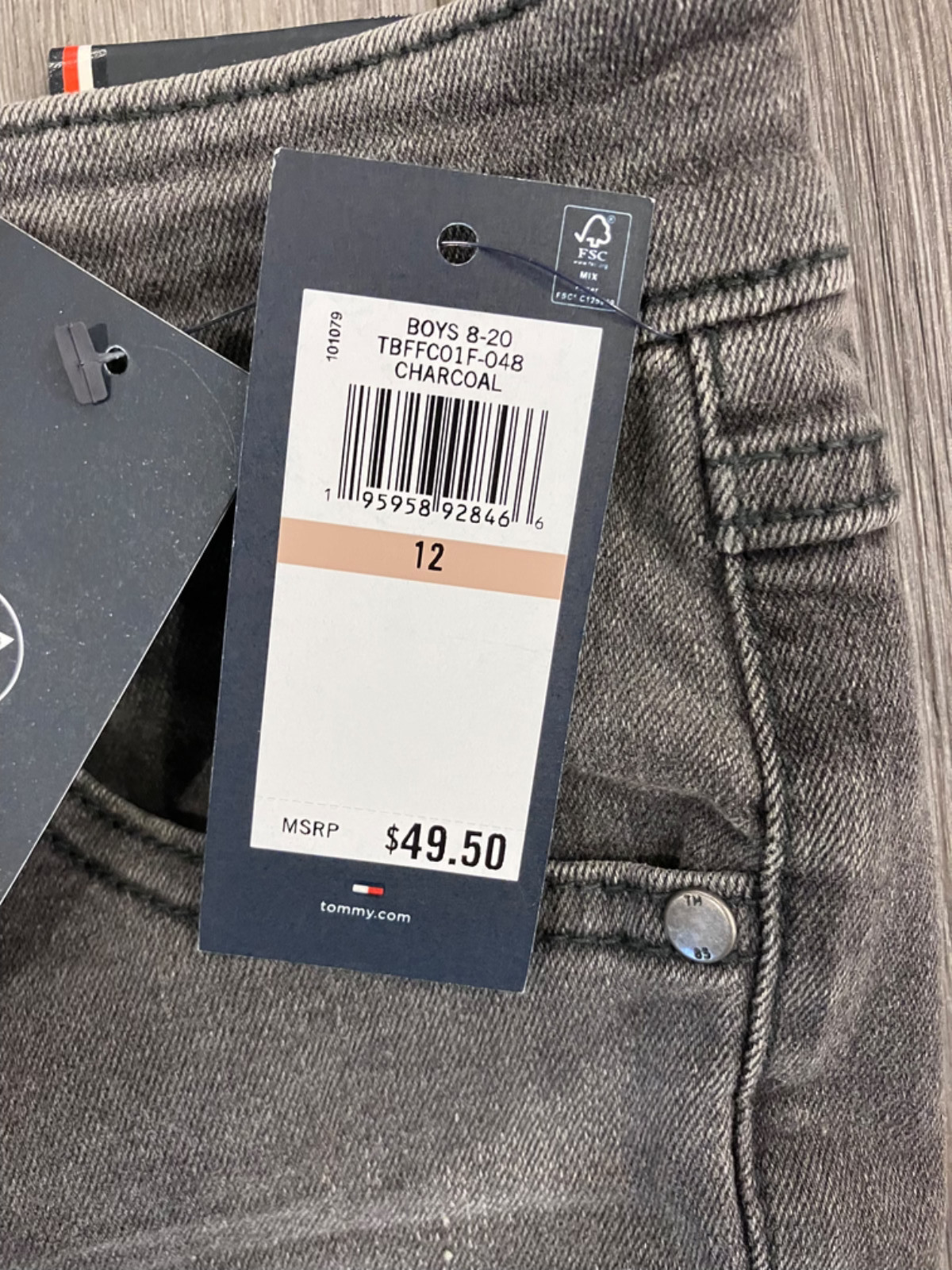 Tommy Hilfiger Boys jeans size 12 Stretch Straight NWT-Distressed Grey thumbnail 4