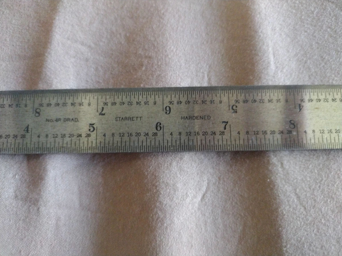 Starrett 816B Körner – 102 Mm Länge, Konische Spitze Ø 3,2 Mm (1/8″) – Gehärteter Stahl, Gerändelter Griff – Für Präzises Ankörnen Von Bohrungen