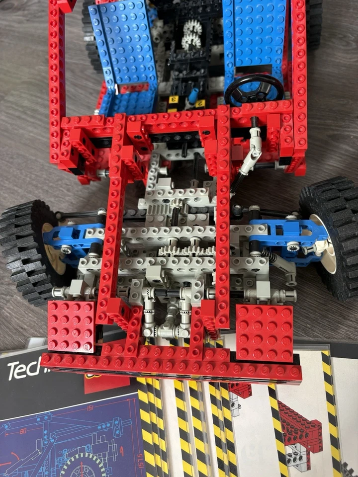 LEGO Technic 8865 Test Car, photo 3 of 5