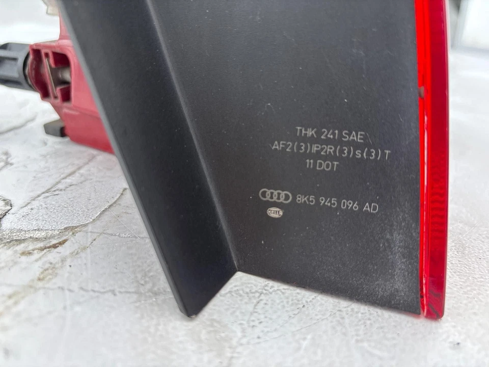 Luz trasera exterior del lado del pasajero derecho Audi A4 S4 2013-2016 lámpara LED fabricante de equipos originales Foto 4 de 4