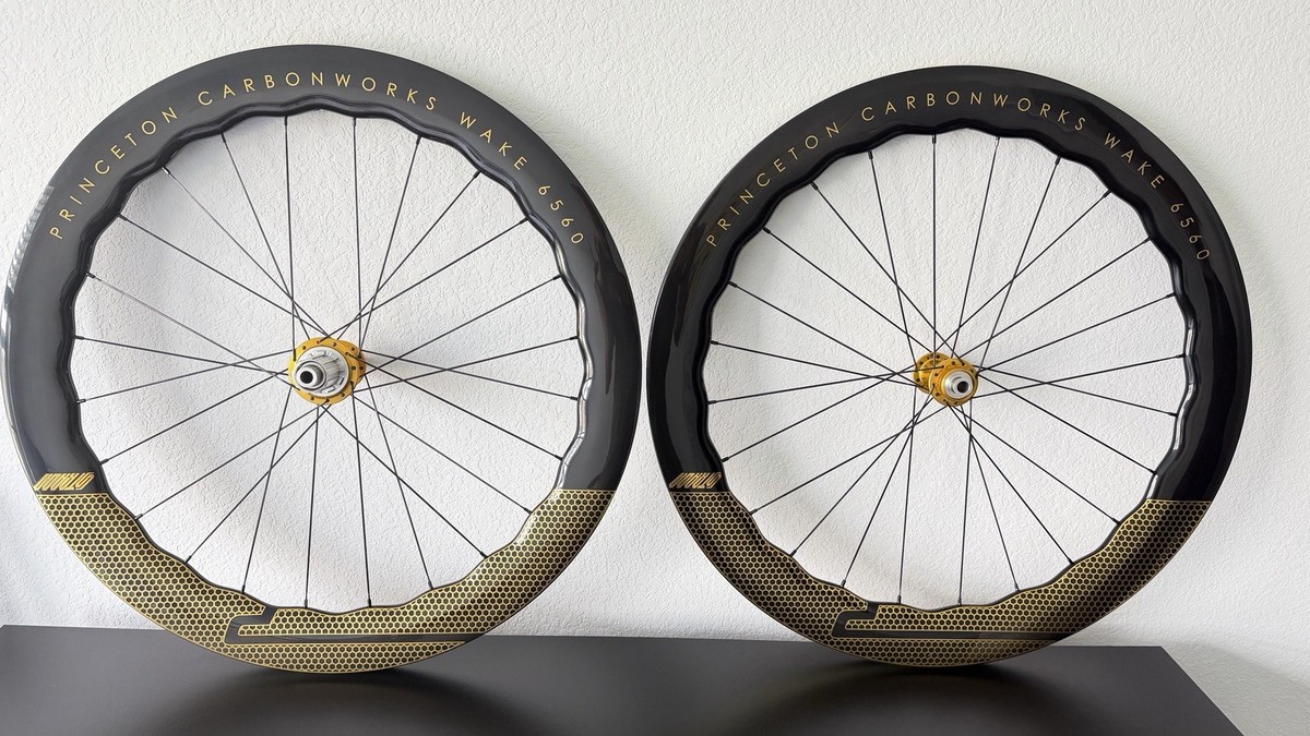 パーツ Princeton carbon works wake 6560 Strada Princeton Carbon Works Wake 6560 Strada Wheels 100% Authentic Not