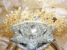 Antique Vintage Wedding Bridal Headpiece Style: Retro Duchess