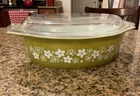 Vintage Pyrex Large Oval Casserole Dish 2.5 Qt Crazy Daisy/Spring Blossom EUC