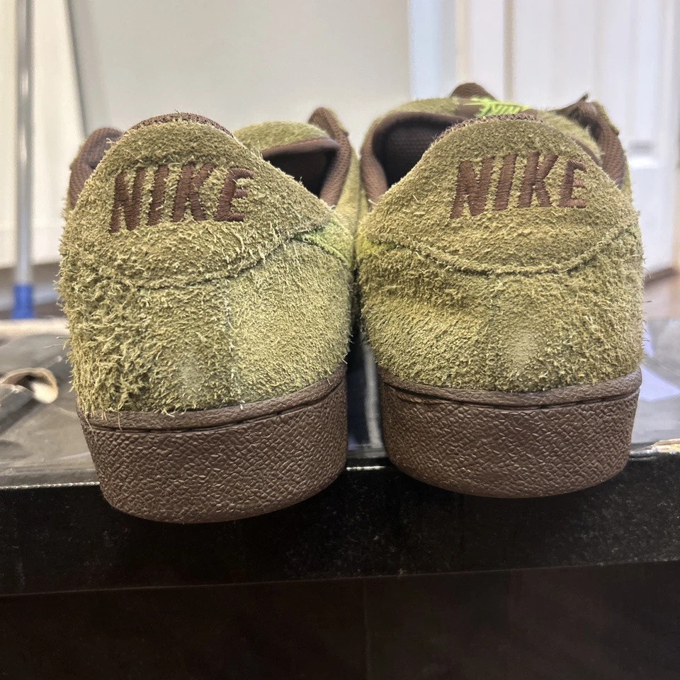 Nike SB Air Classic SB “Oscar the Grouch”  size 14 used  - Image 3 of 4