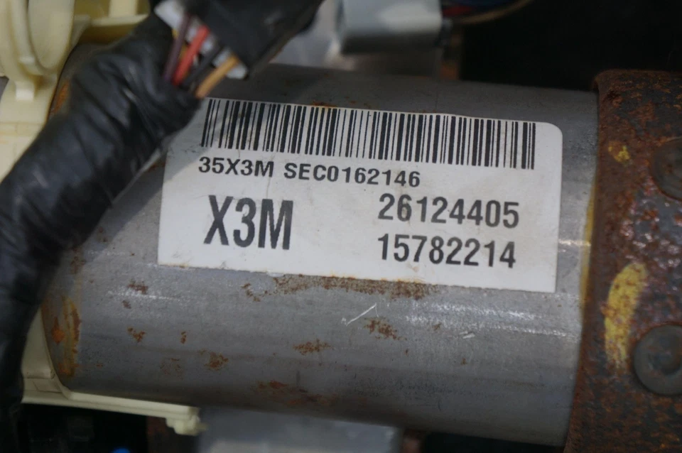 Оригинальная рулевая колонка в сборе 19133746 Chevrolet Corvette C6 Z06 2007-2008 - Изображение 2 из 4