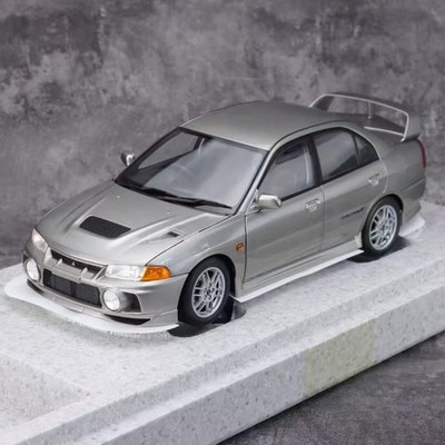 MOTORHELIX 1/18 ランサーエボリューションⅣ　ランエボⅣ シルバー Motorhelix MH 1/18 Mitsubishi Lancer Evolution IV Steel Silver Met